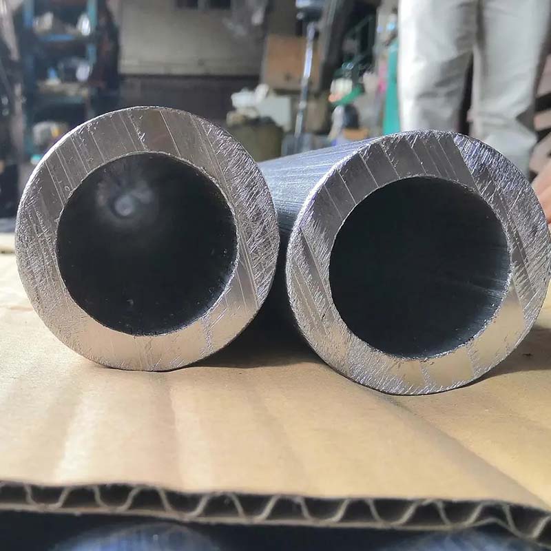 Seamless 99.994% Pure Lead Pipe Tube