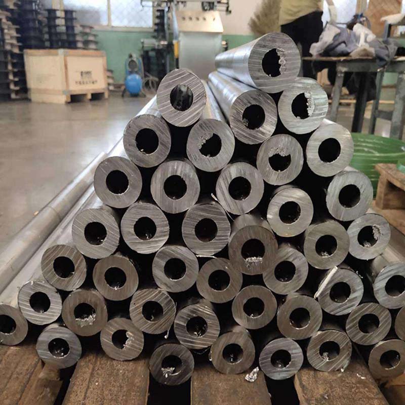 High Quality 2mm-50mm Durable 99.99% Seamless Lead Pipe