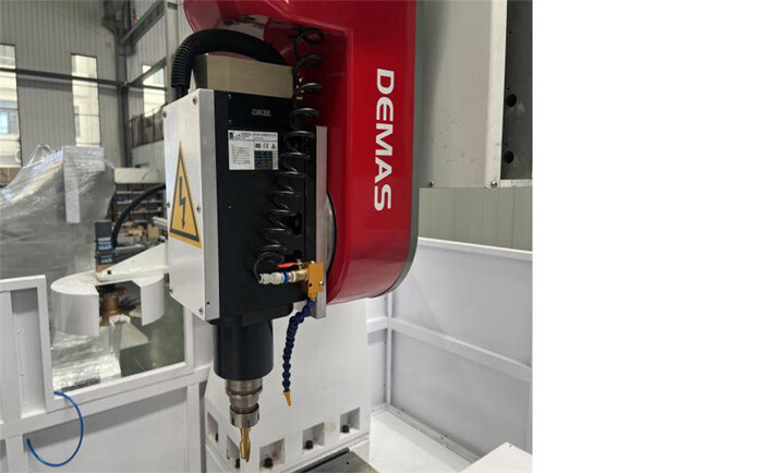 Italian OLI spindle.jpg