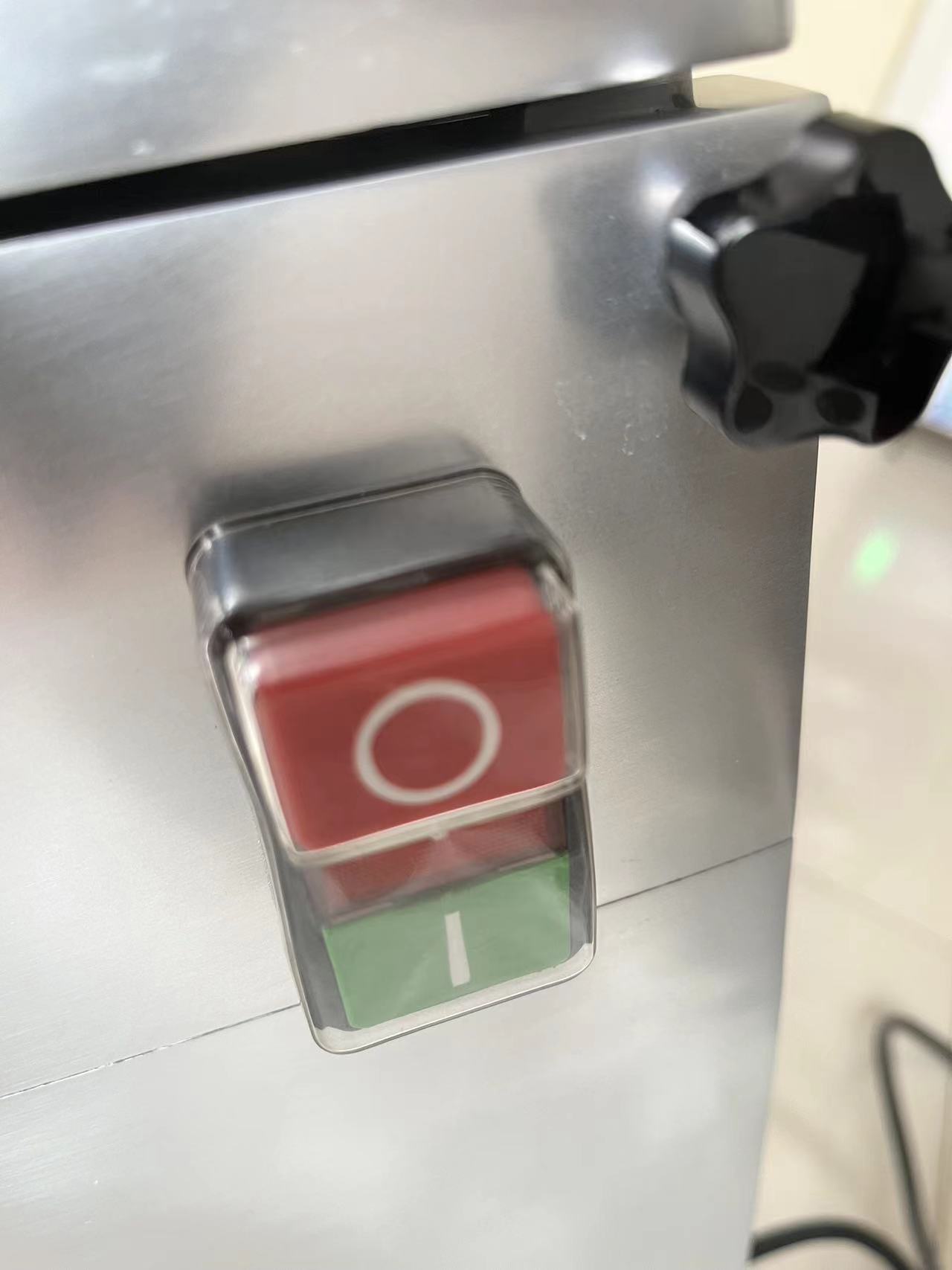 HLC300 Cheese Shredder