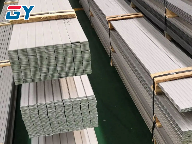 Stainless steel flat bar