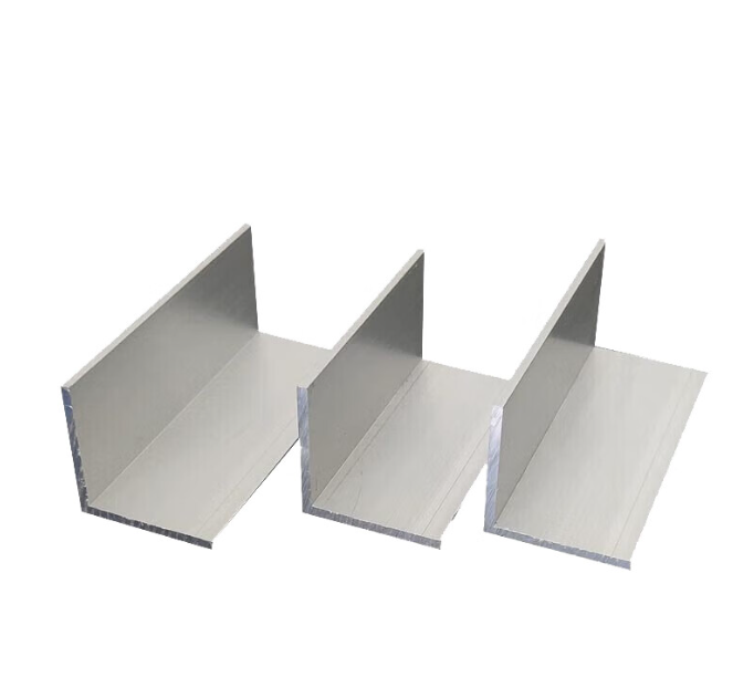 Aluminium angle