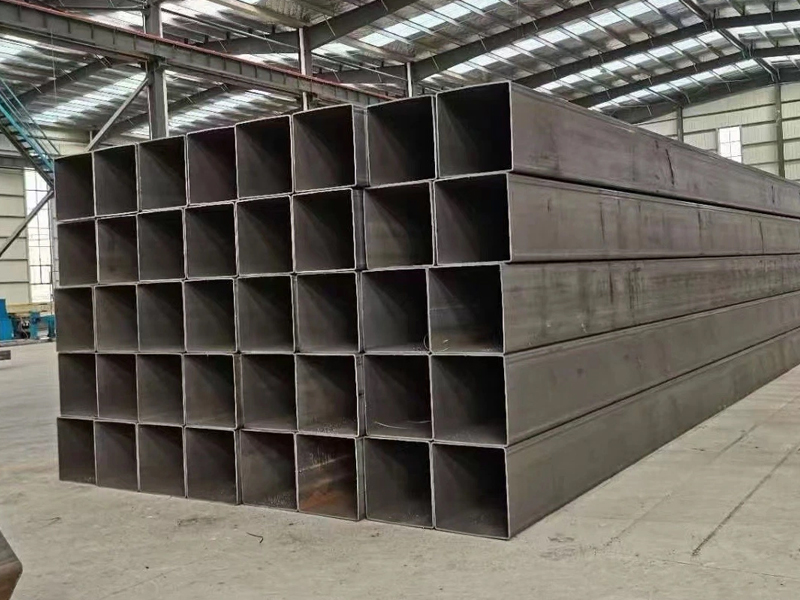 Q235/Q345 Welded Black Square Tube/Pipe