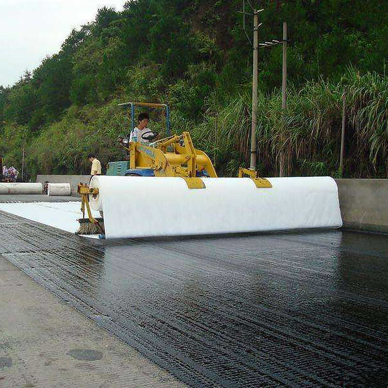 Bentonite geotextile geosynthetic clay liners with HDPE 0.2mm film waterproof Geomembrane