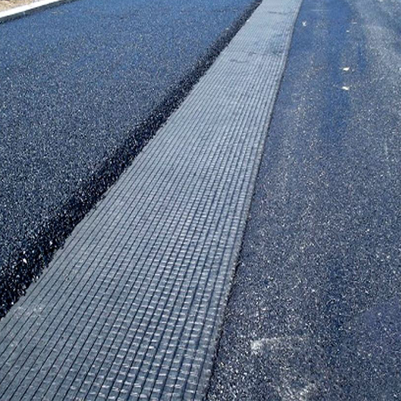 Reinforced HDPE geonet with UV resistance for road infrastructure construction