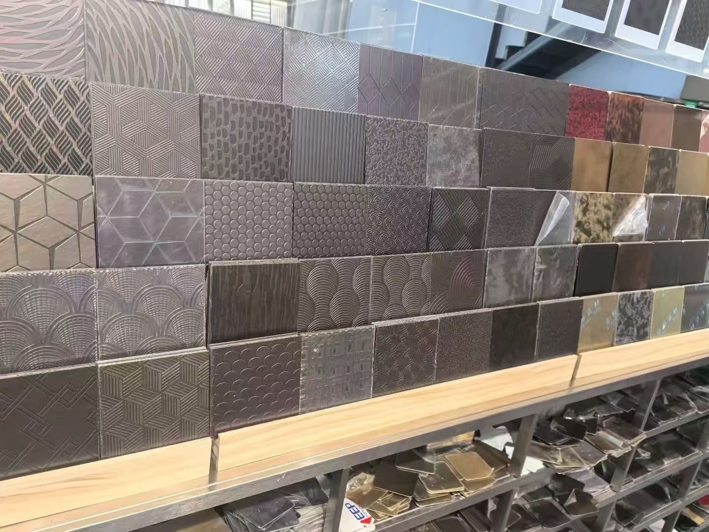 Stainless steel colored decorative sheet