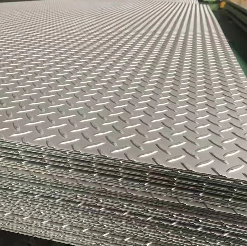 Stainless steel checkered plate