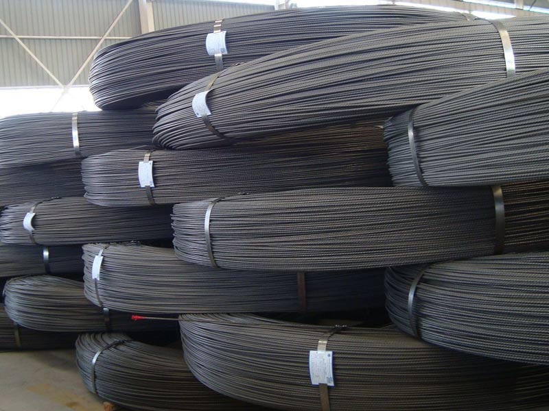 What are the differences between prestressed steel wire and prestressed steel strand?