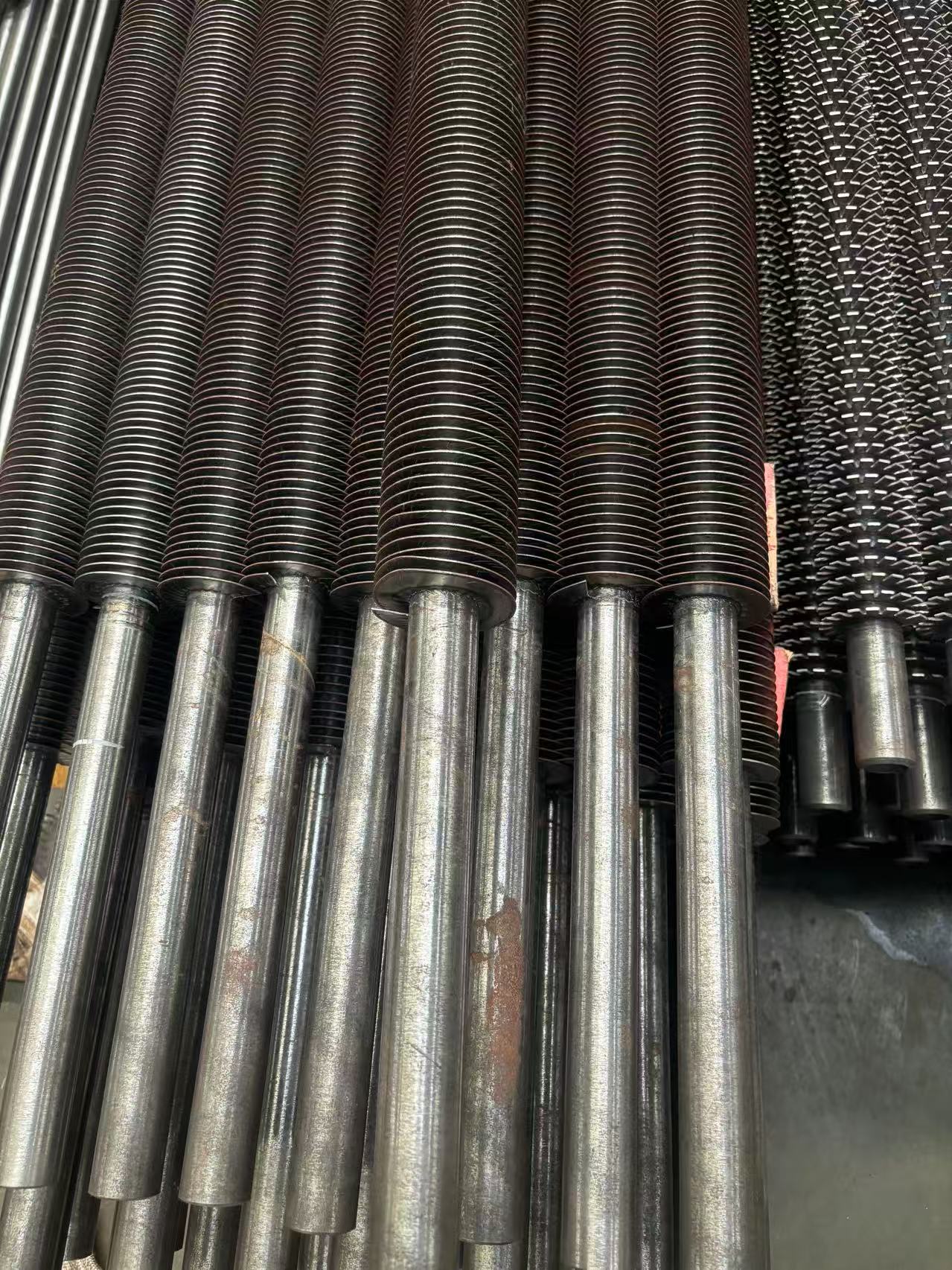 Stainless steel finned tube