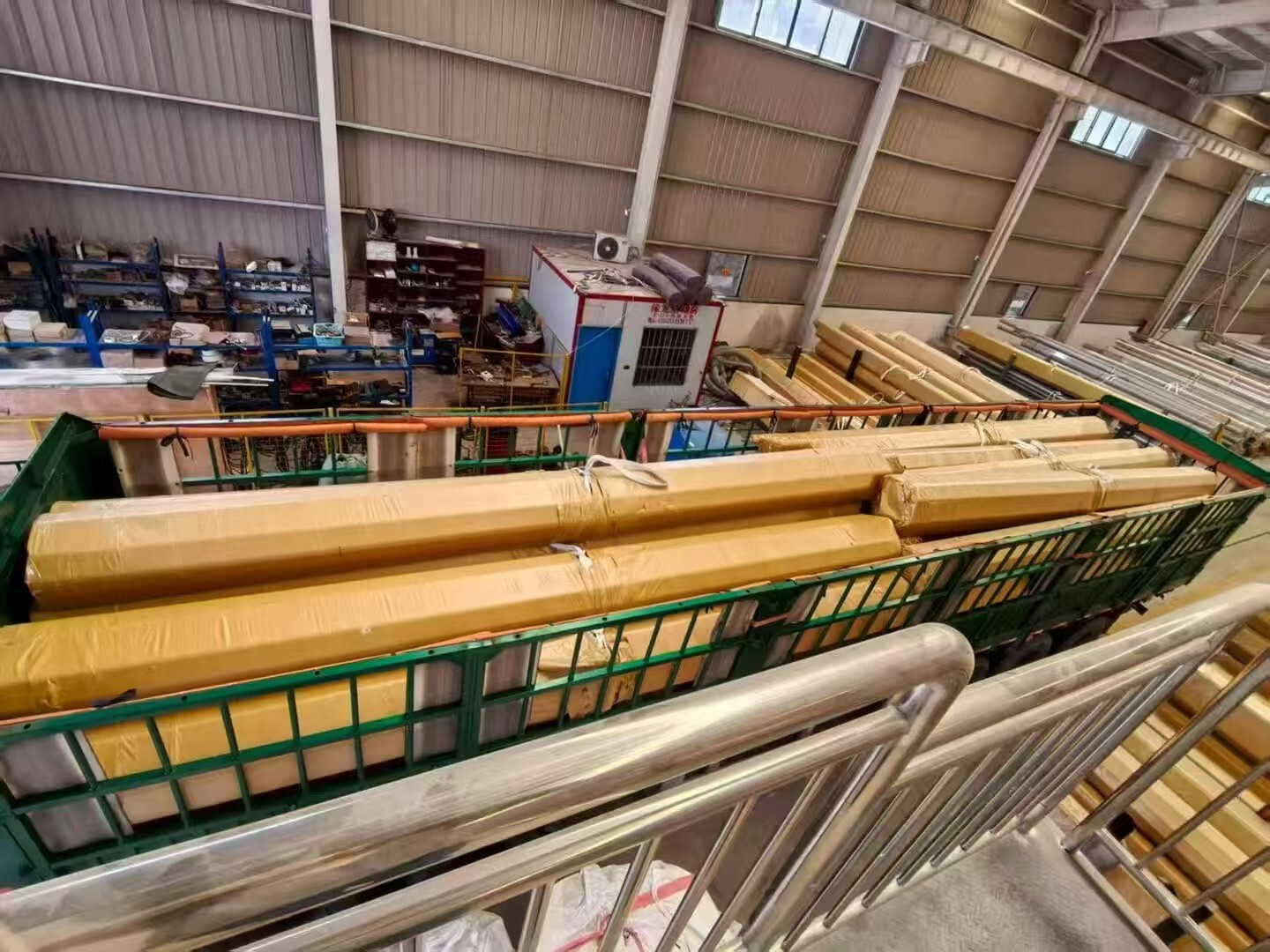 Cabinet-stainless steel pipe