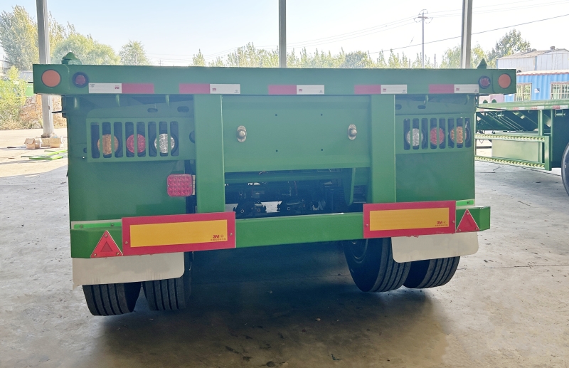 3 axle flatbed trailer (8).jpg 3 Axle 40 Foot Flatbed Semi Trailer