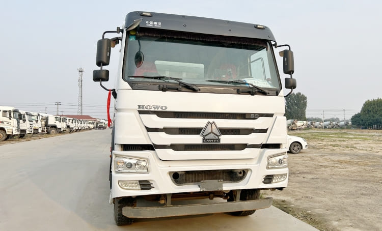 Howo Concrete Mixer Truck