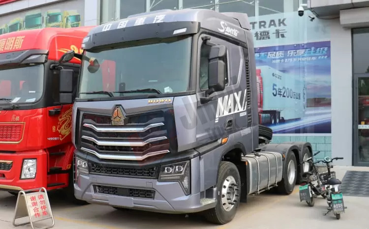 Howo Max Tractor Head (4).jpg Howo MAX Tractor Head