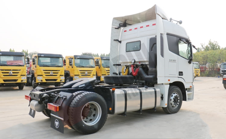 Foton GTL Tractor Head 4x2