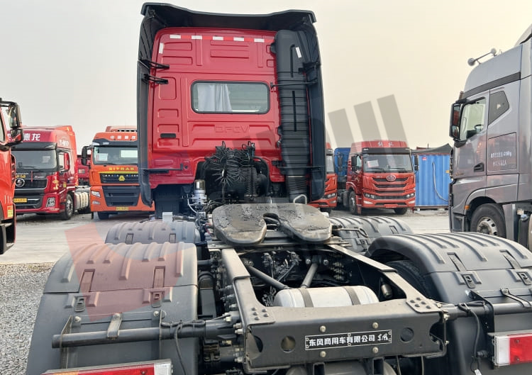 Dongfeng 6×4 Tractor Head