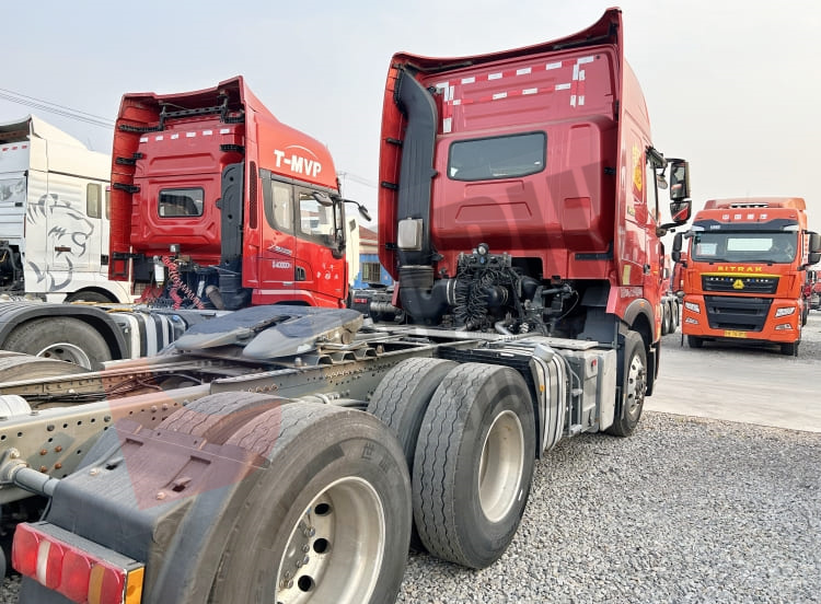 Dongfeng 6×4 Tractor Head