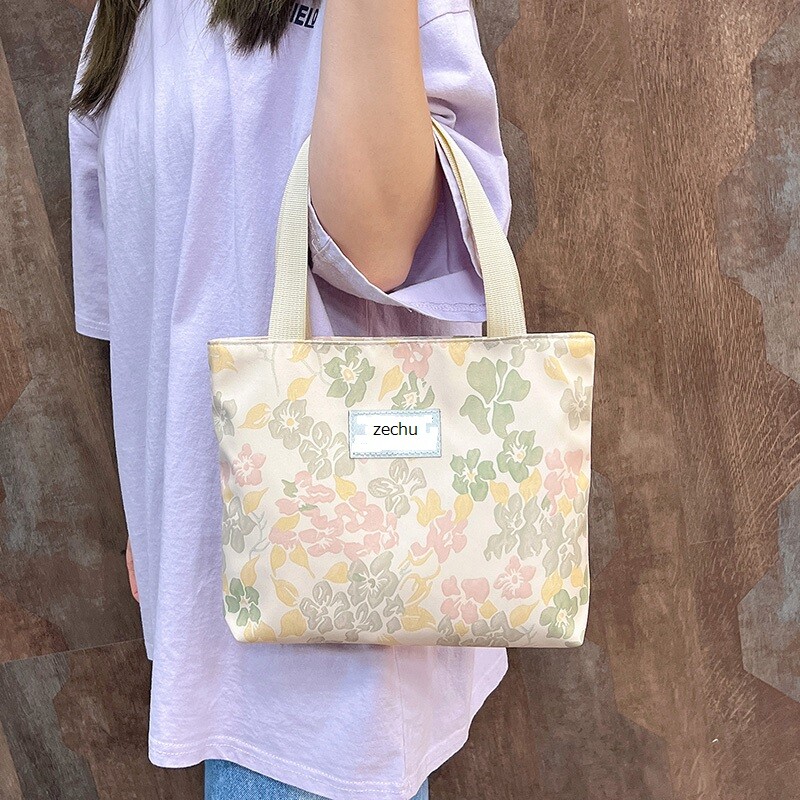 ランチバッグ  レディース お弁当袋　多機能　ハンドバッグ　  可愛い 女性 レジャー