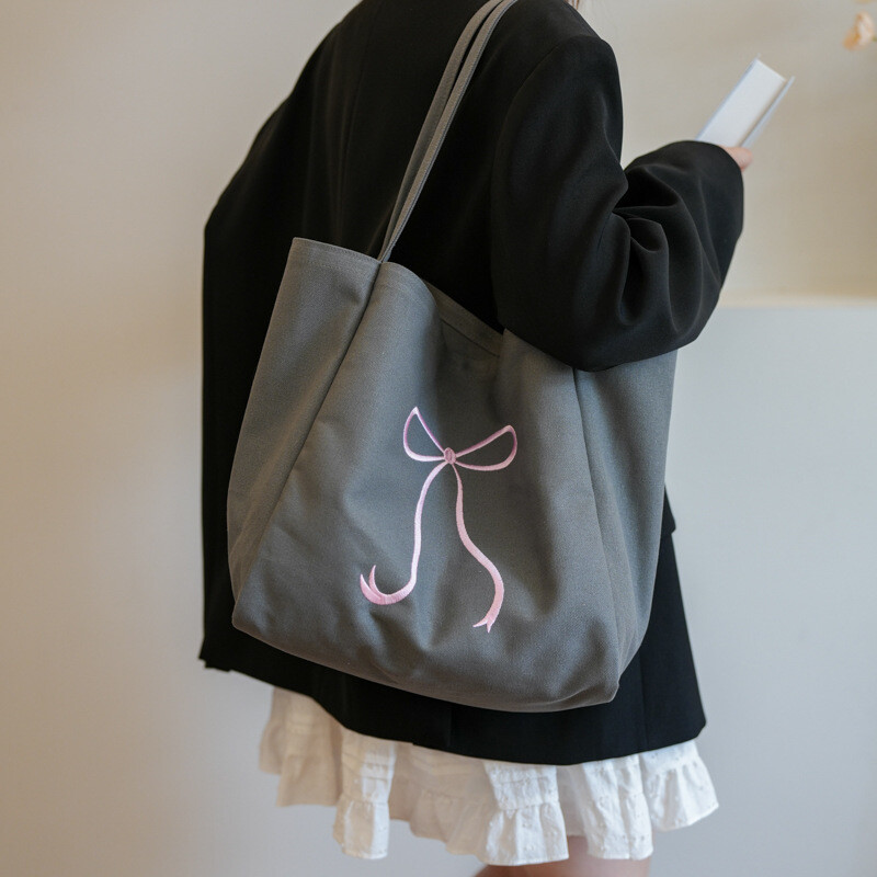 帆布　大容量　ショルダーバッグ　蝶結び　トートバッグ　シンプル　学生鞄　かばん　カバン　ディズニー監査バッグ工場　ライセンスバッグ