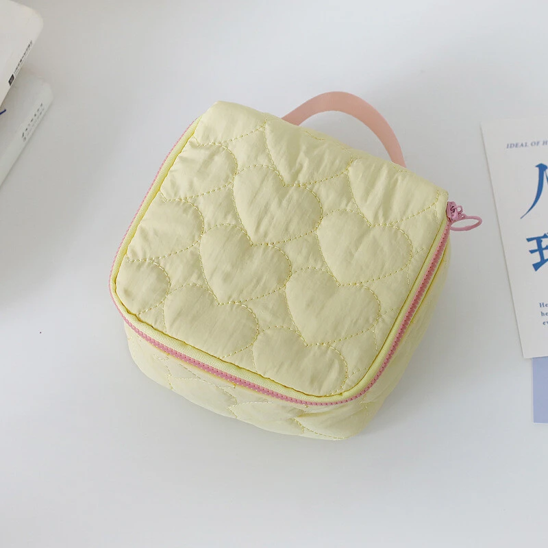 ins　可愛い　化粧バッグ　収納袋　便利　旅行道具