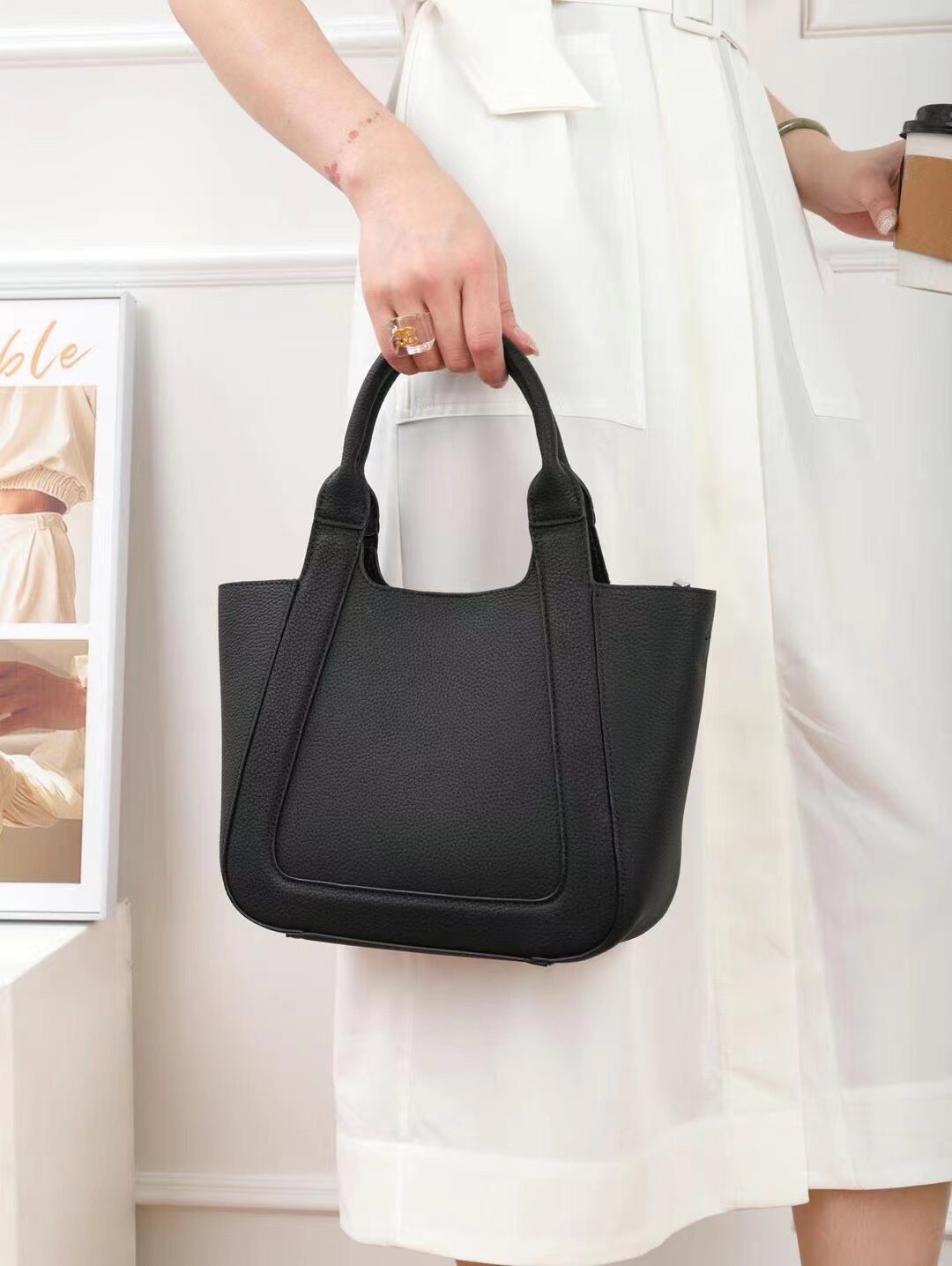 手提げバッグ　レディース　通勤　カジュアル　ショルダー　トートバッグ　