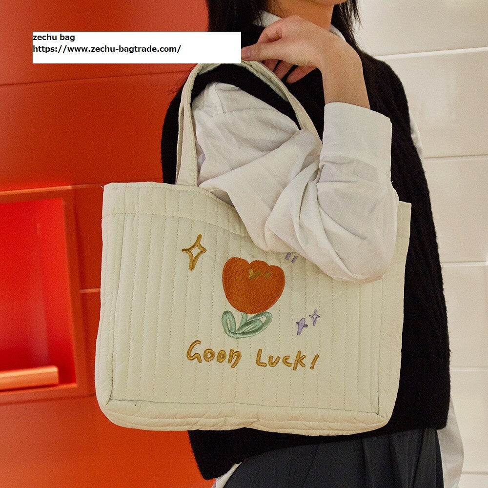 バッグメーカー　カバン工場　鞄作り　帆布バッグ　ハンドバッグ　シンプル　袋　手提げバッグ