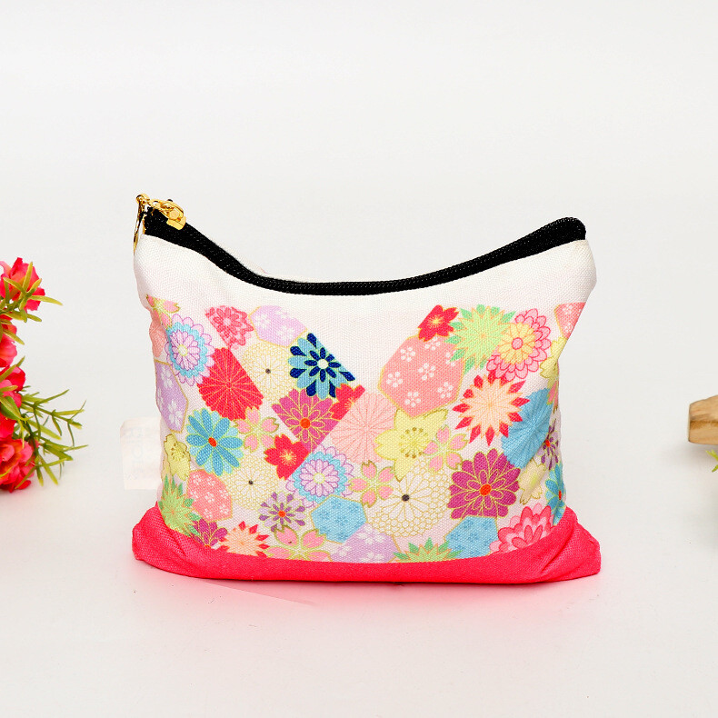 ポーチ ストラップ 軽い 可愛い  バッグインバッグ 収納 整理 小物入れ ギフトやプレゼント用　バッグメーカ　中国　オリジナル　OEM　ODM