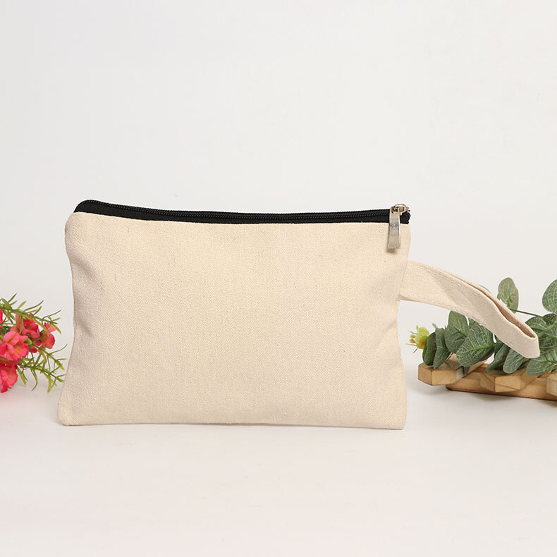 ポーチ ストラップ 軽い 可愛い  バッグインバッグ 収納 整理 小物入れ ギフトやプレゼント用　バッグメーカ　中国　オリジナル　OEM　ODM