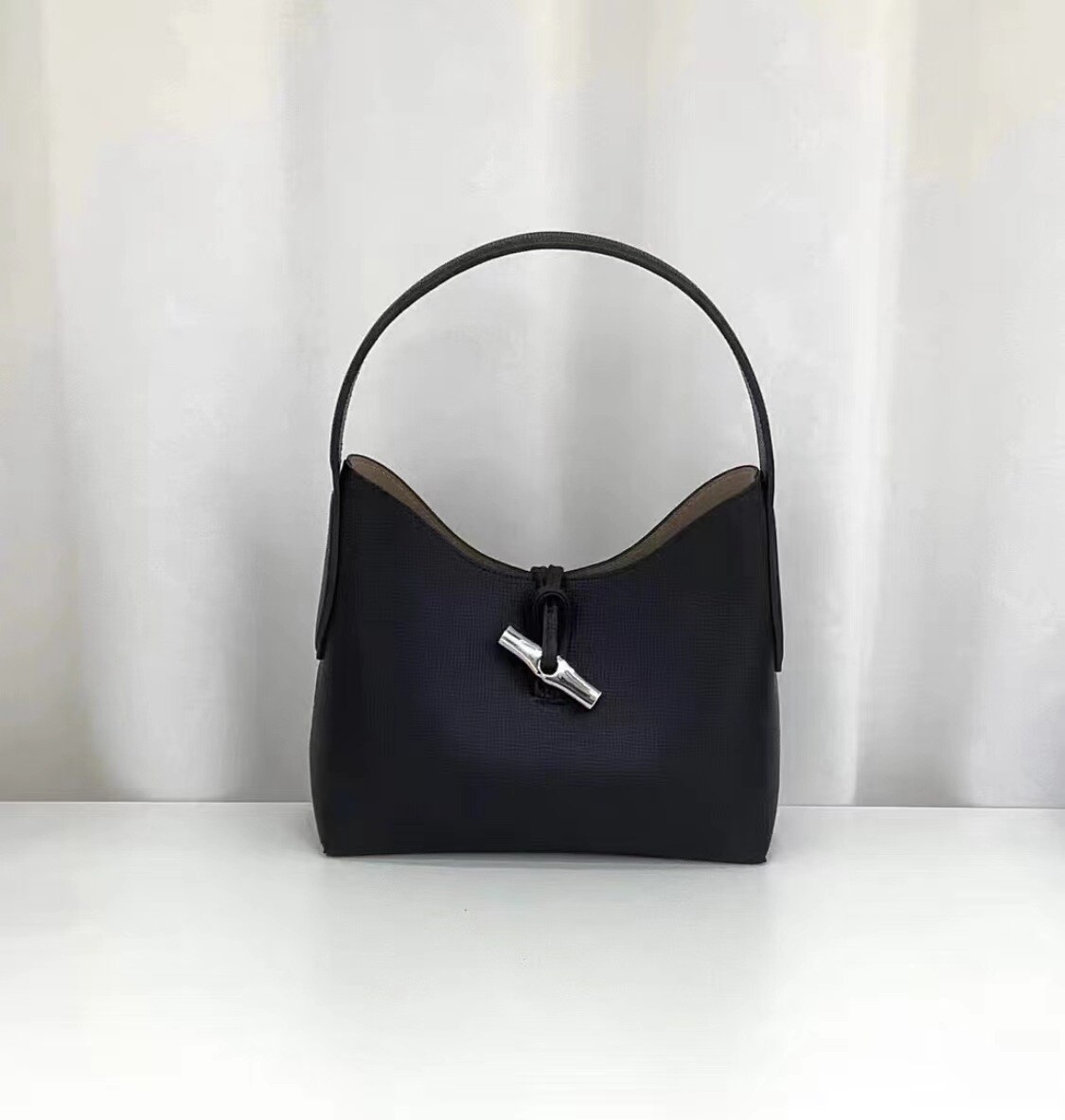 OEM工場　バッグ生産　16年職人　技術　レディース　ファッション