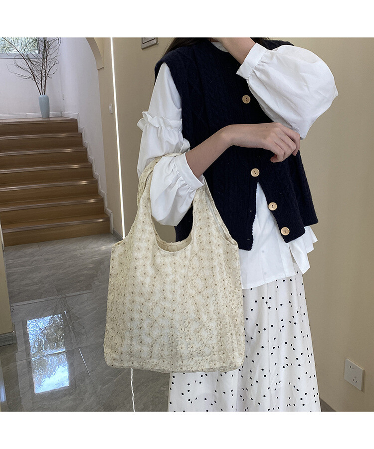 韓国風　表面花レース　下地帆布　女性　ヴィンテージ風　ハンドバッグ　内袋　仕切りあり　OEM　鞄メーカー