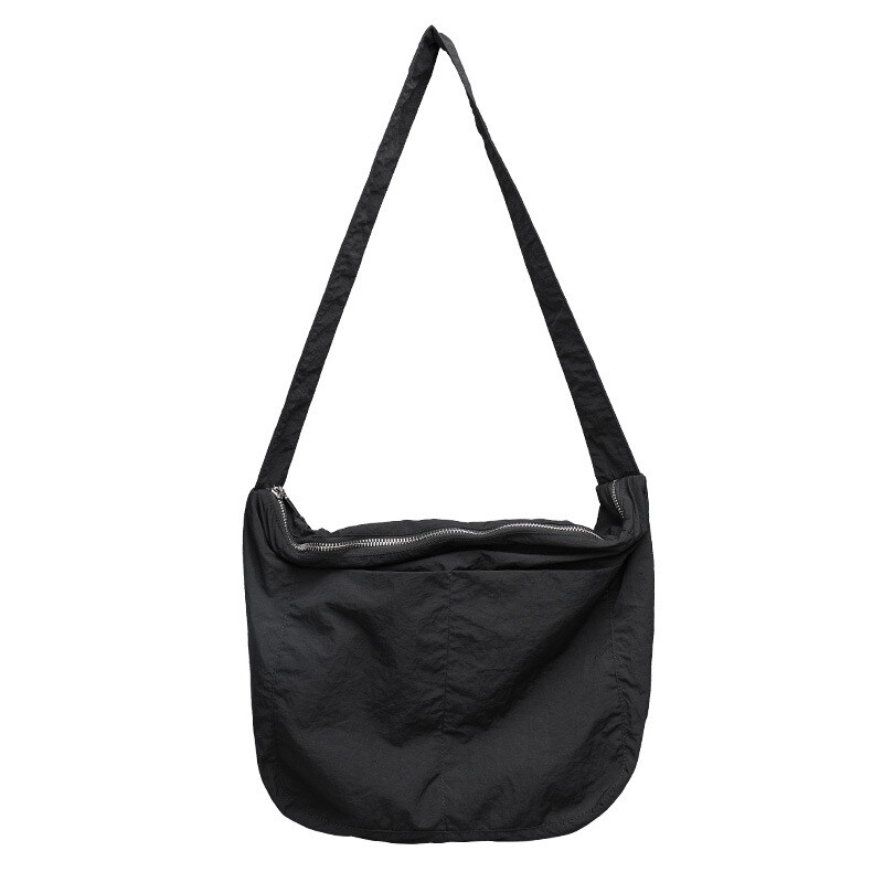 新作　カジュアル　軽量　ナイロン　ショルダー　バッグ　鞄　斜め掛け　oem　製造工場