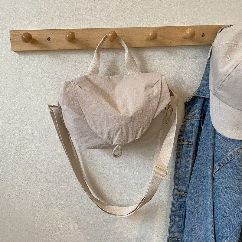 2025　新作品　カジュアル　斜め掛け　ボディーバッグ　スポーツバッグ　OEM　製造工場　メーカー