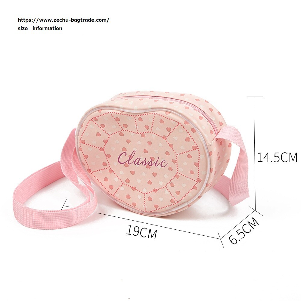 可愛い　ハート　ボディーバッグ　オリジナル　デザイン　総柄　収納　バッグ　多機能多用途