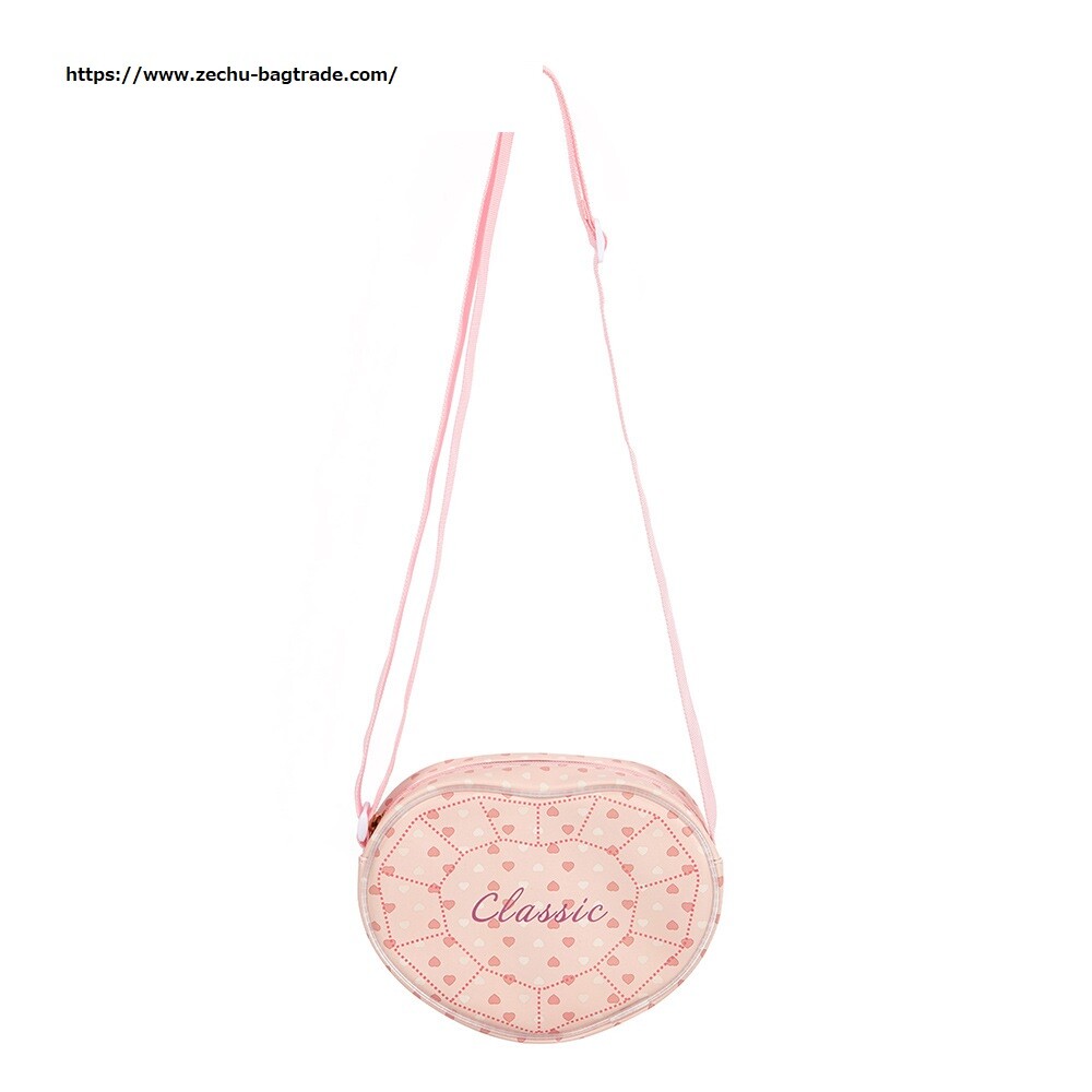 可愛い　ハート　ボディーバッグ　オリジナル　デザイン　総柄　収納　バッグ　多機能多用途