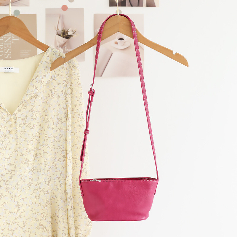 ヴィンテージ風　ミニショルダーバッグ　ポーチ　レディースファッション　便利　携帯バッグ