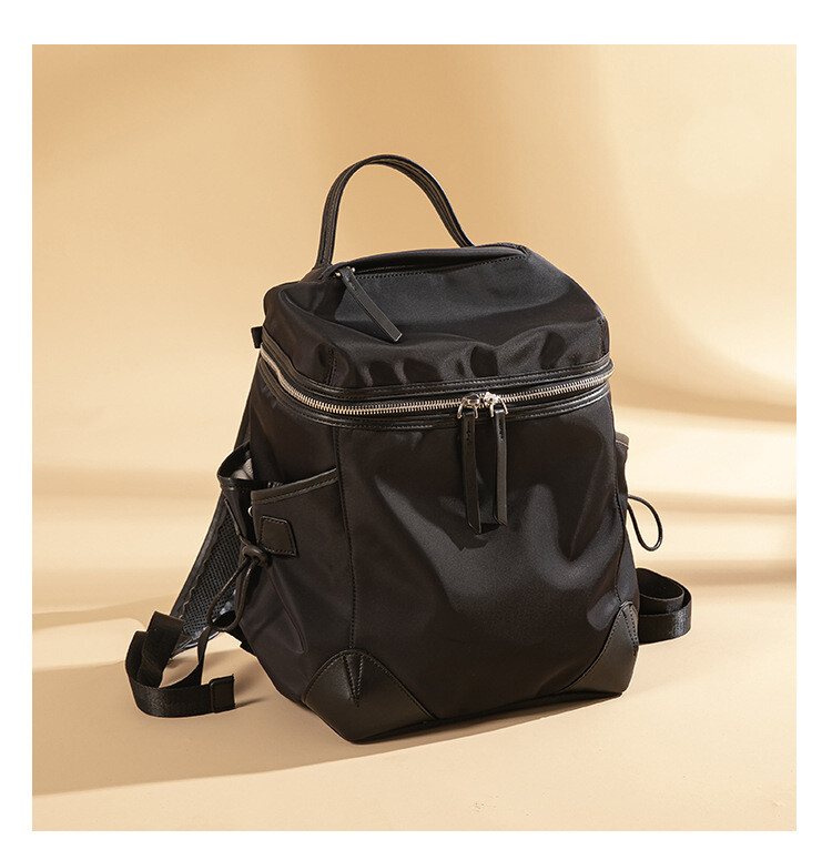 リュックサック　2025　新作　カジュアル　大容量　マザーズバッグ　軽量　旅行バックパック