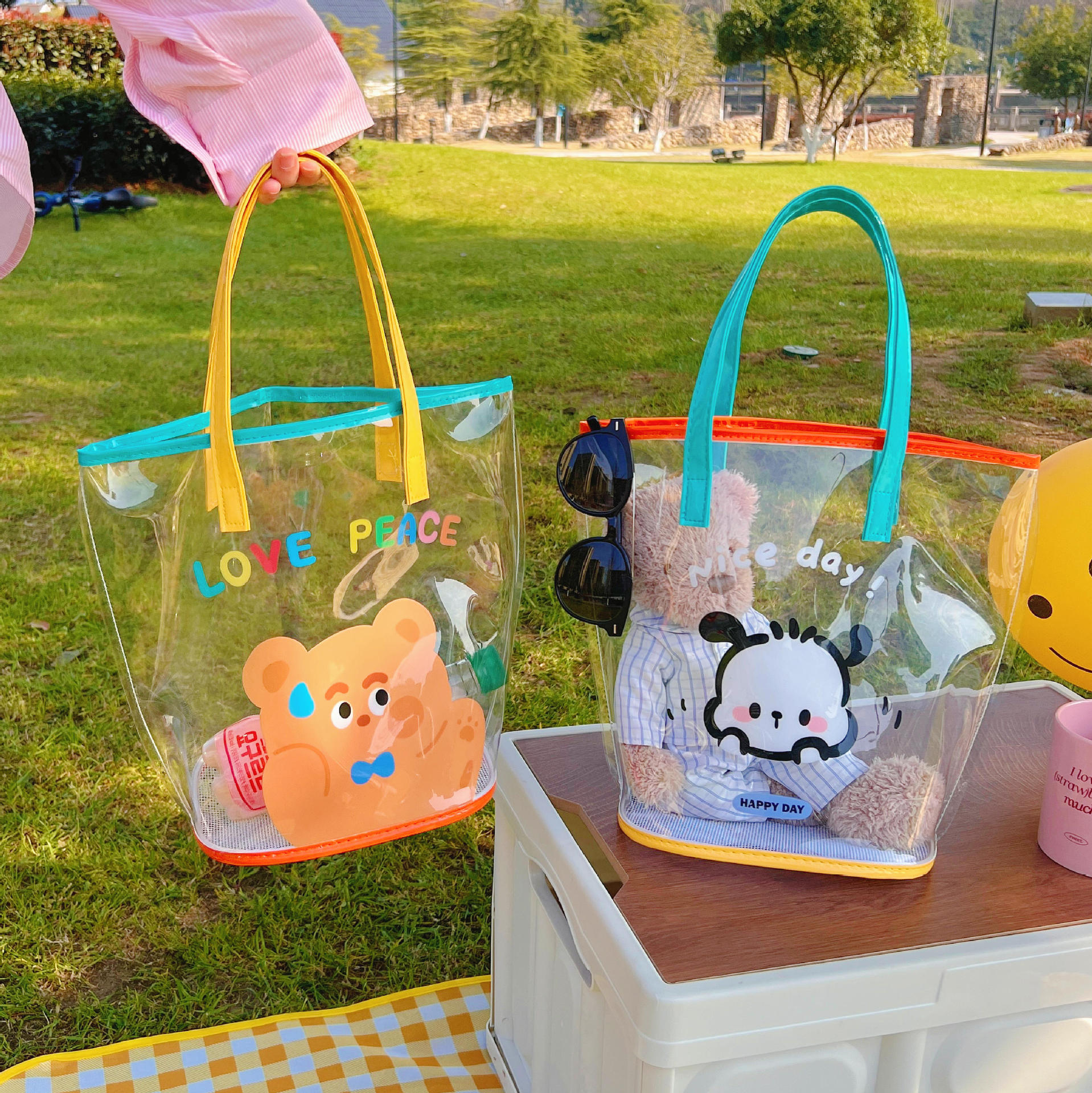 可愛い　透明　高品質PVC　手提げバッグ　ハンドバッグ　黄色くならないPVC　収納バッグ　収納グッズ