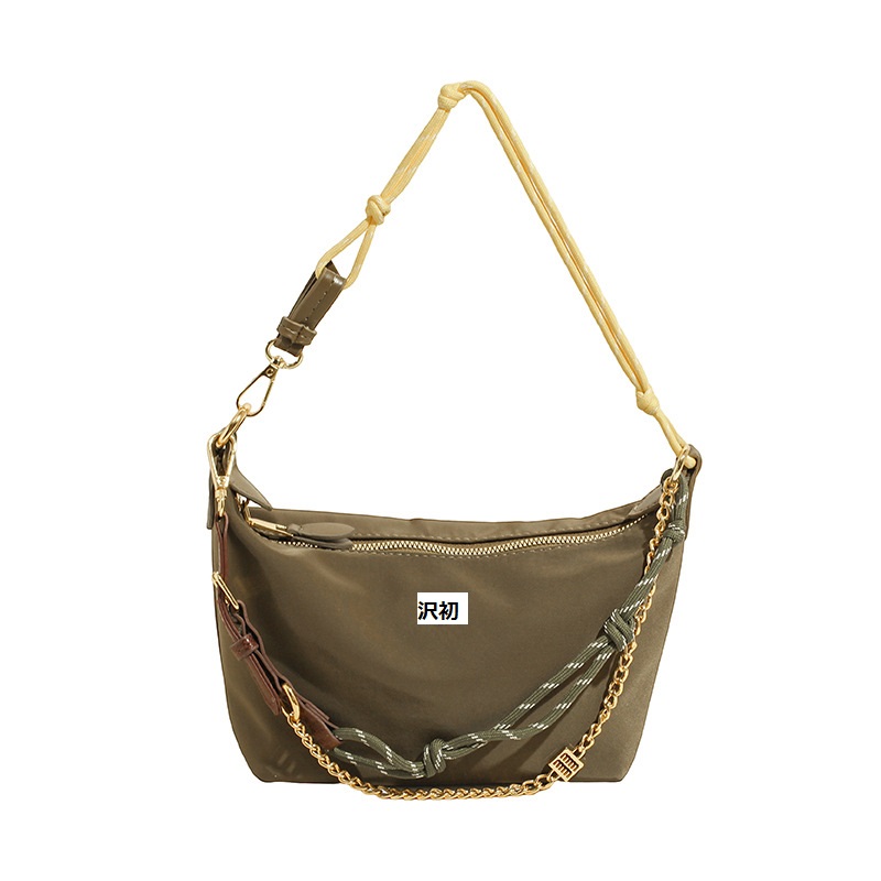 餃子バッグ　斜め掛け　ショルダーバッグ