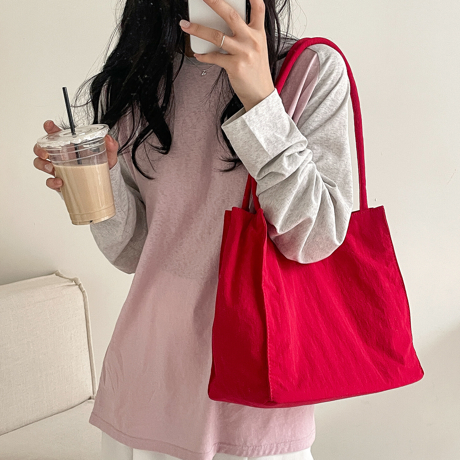 シンプル　カジュアル　トート