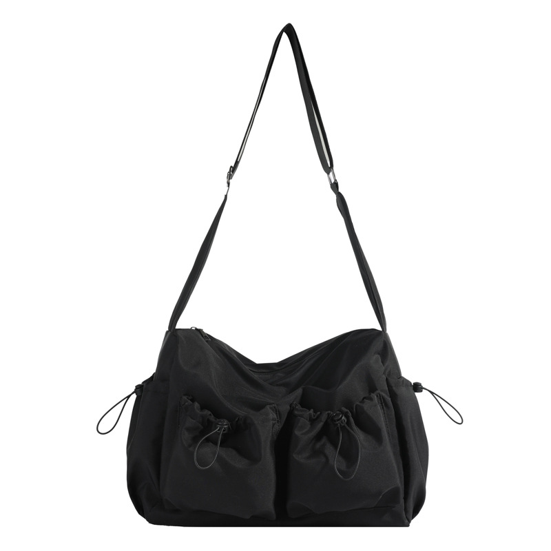 2025年新作 インスタ系 無地 メッセンジャーバッグ レアデザイン カップル兼用 ミリタリーテイスト ショルダーバッグ