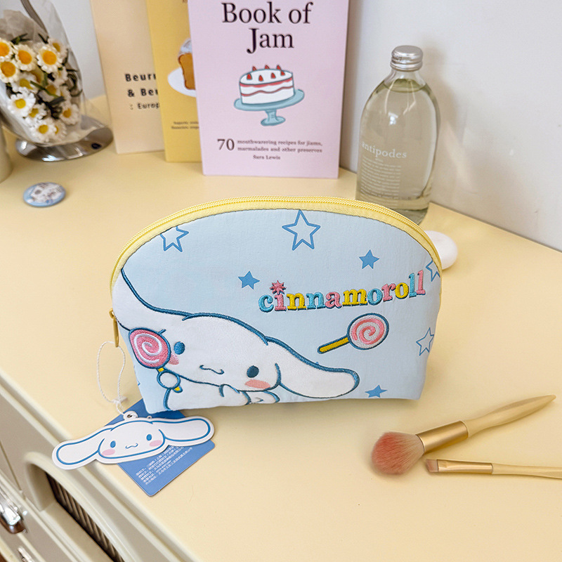 サンリオ おしゃれ 便携 貝型 化粧ポーチ 大容量 可愛い ハローキティ刺繍入り