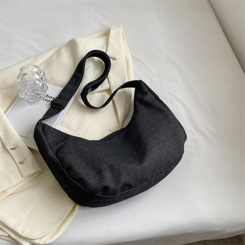 餃子　レディースバッグ　月型　デニム　エレガントなデザイン　