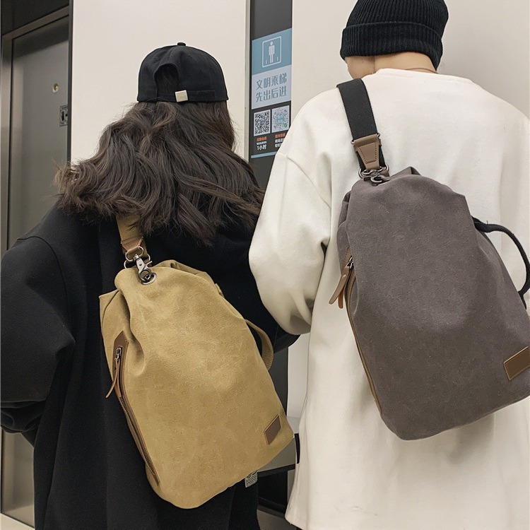 ヴィンテージ風　ボディバッグ　胸バッグ　帆布　キャンバス地