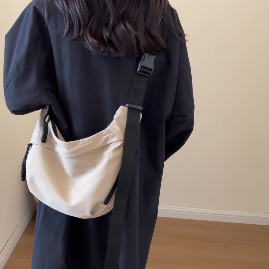 新作　韓国風　カジュアル　ボディーバッグ　ワンショルダーバッグ