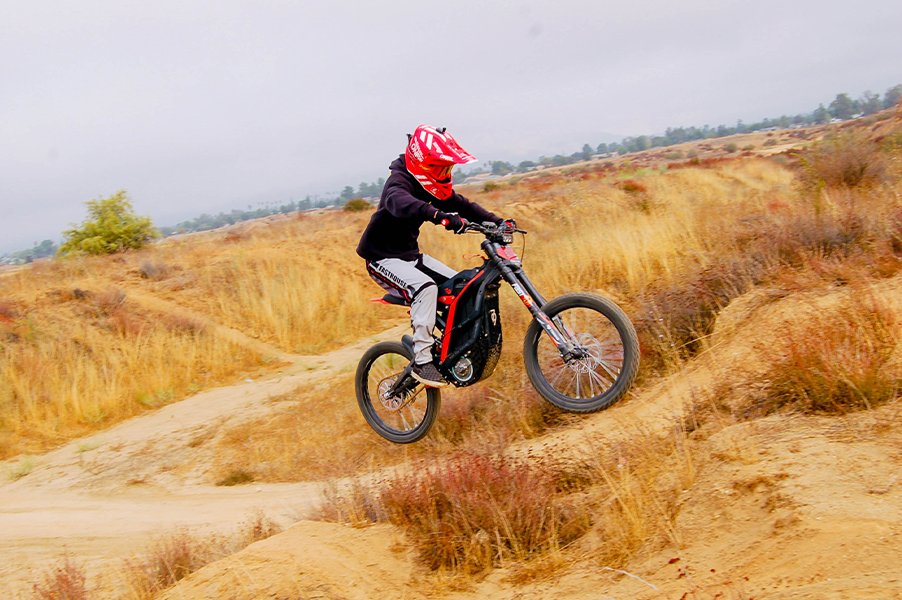 79Bike Falcon PRO 10KW Mid-Drive Electric Dirt Bike – 72V 35Ah LG Battery with Smart BMS, FastAce 2.0 Suspension, NFC Unlock & FOC Controller, 75-Mile Range Off-Road E-Moto