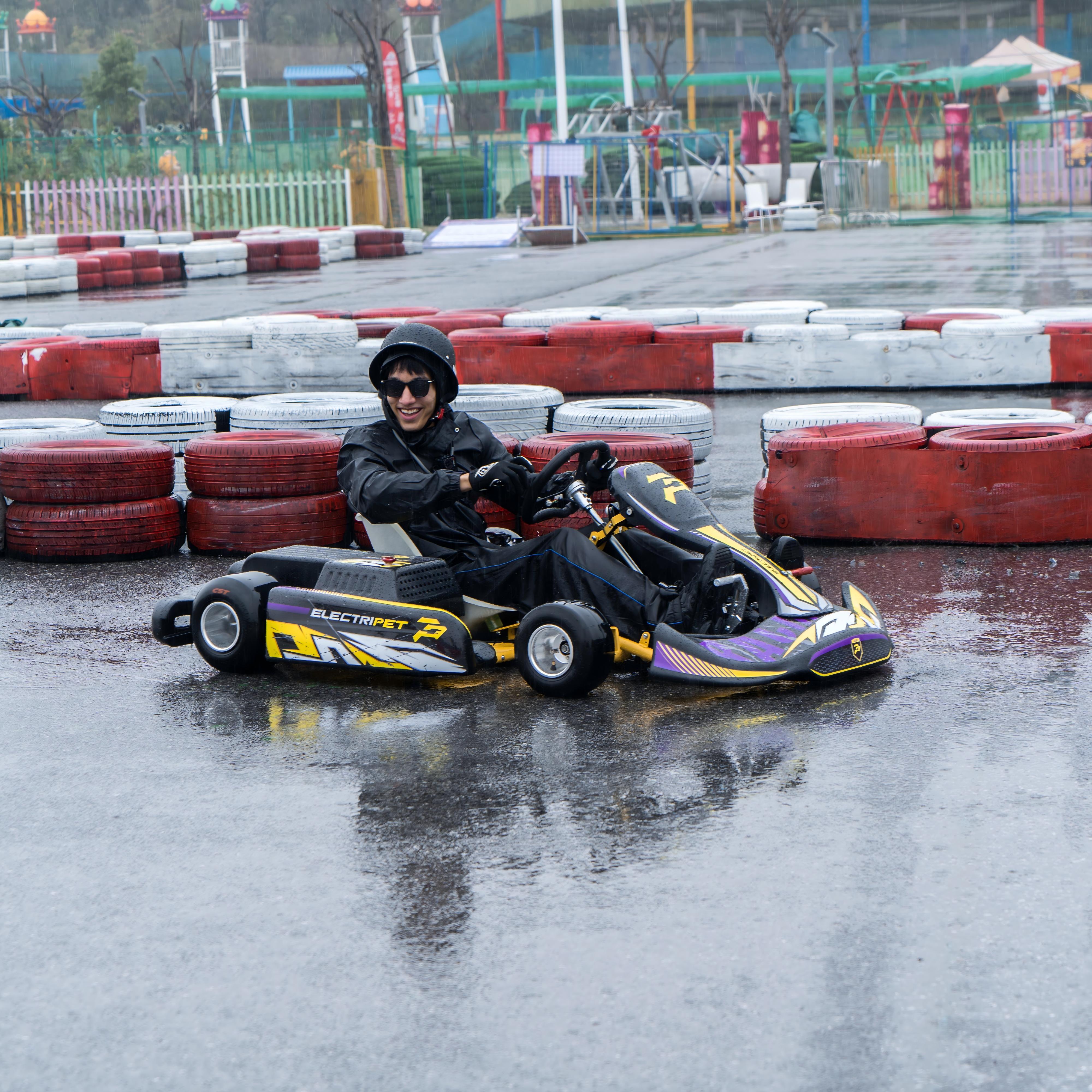 ESU F1-SE Pro Racing Electric Go-Kart – USA Warehouse In Stock, 15kW Peak Power, 72V 50Ah Battery, 220N·m Torque, Boost Mode 90km/h, 2.5H Fast Charging, Off-Road/Pro Kart