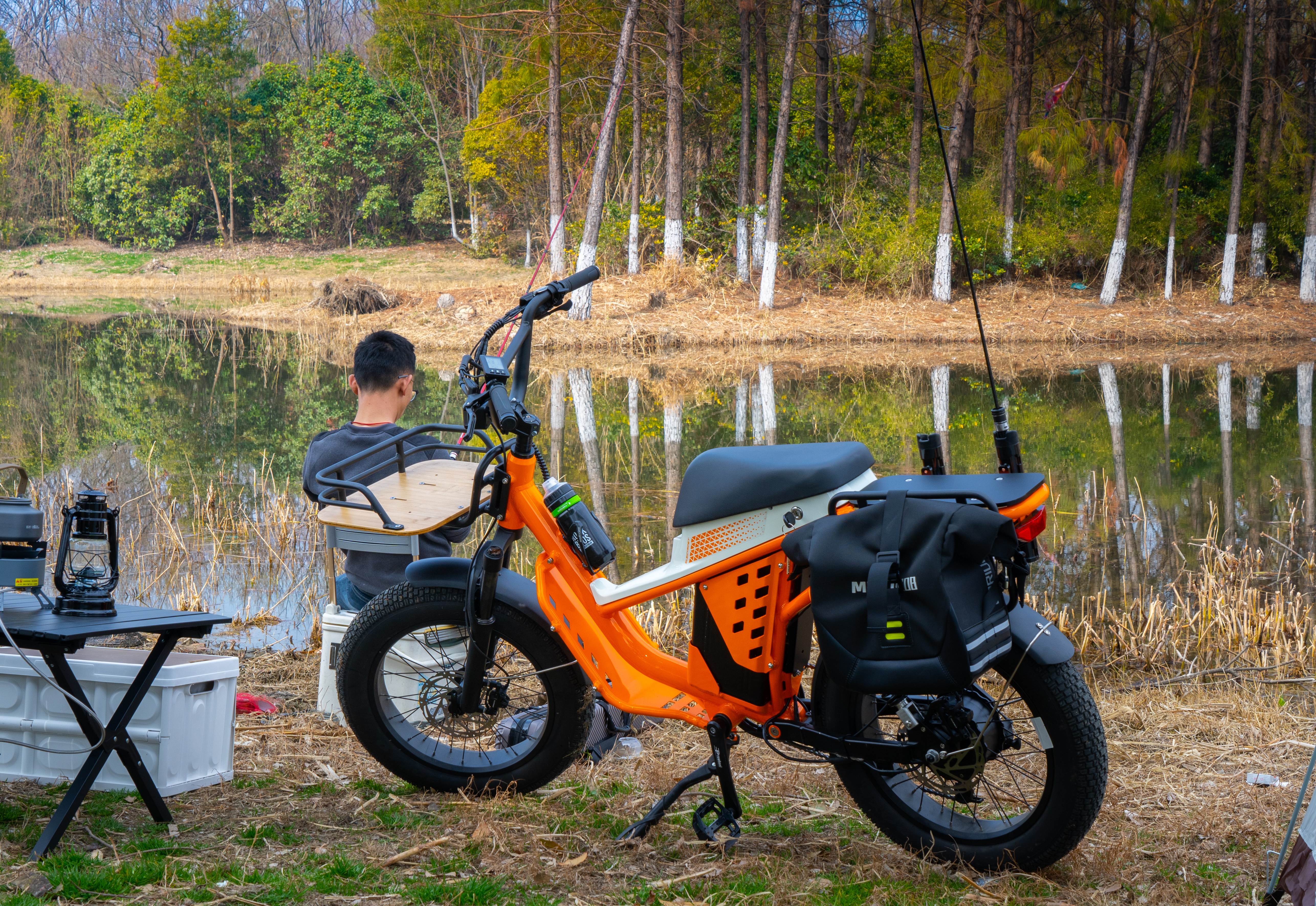 ESU ES-01 1500W Peak Fat Tire Electric Bike 48V 50Ah 120-Mile Range 400 lb Payload Cargo E-Bike for Camping