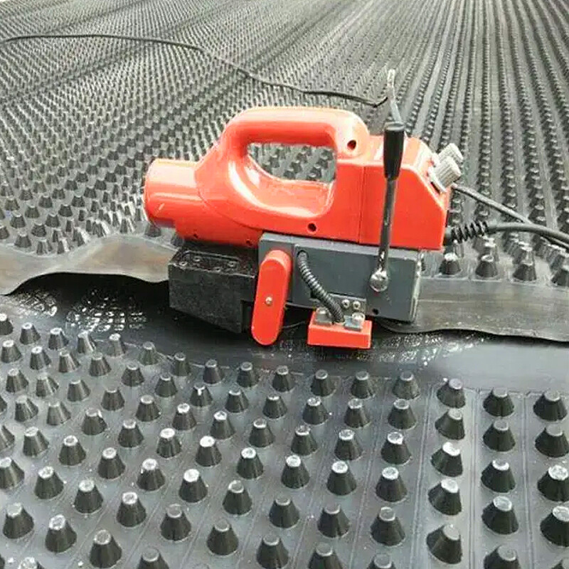 Plastic hot wedge welding machine Geomembrane welding machine