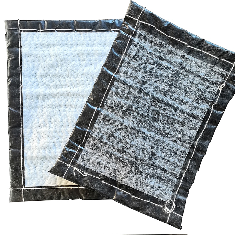 HDPE GCL Bentonite Geosynthetic Clay Liner waterproof blanket With HDPE Geomembrane