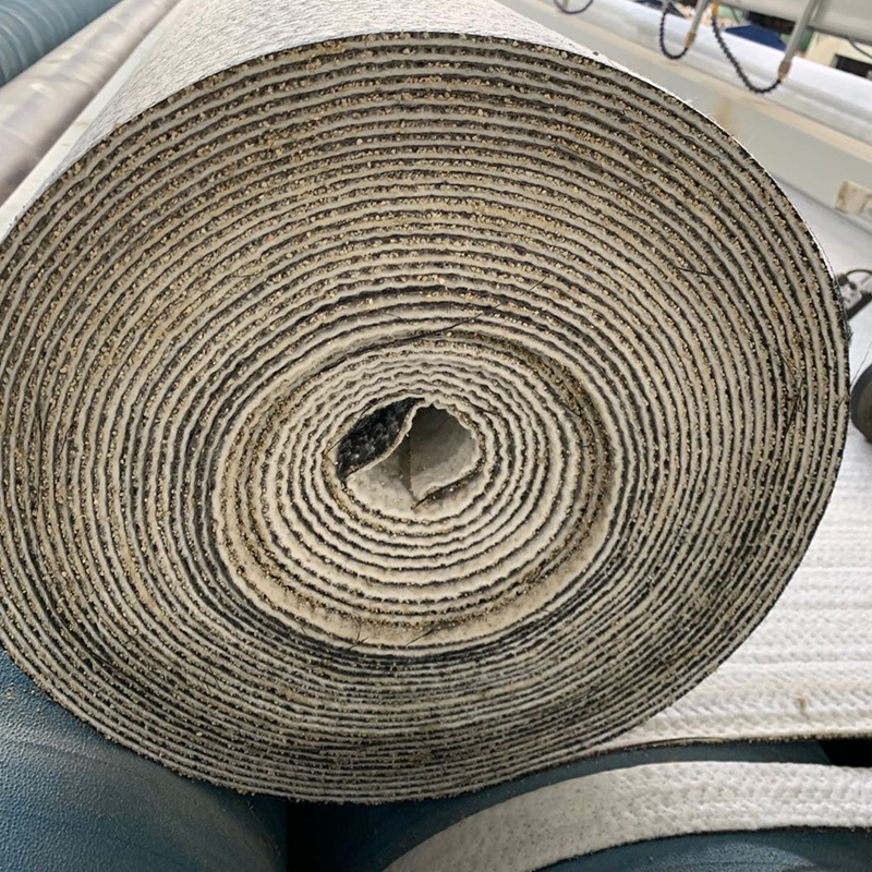 HDPE GCL Bentonite Geosynthetic Clay Liner waterproof blanket With HDPE Geomembrane