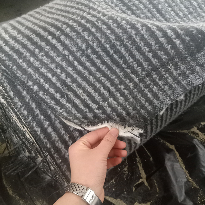 Geosynthetic clay liner bentonite blanket